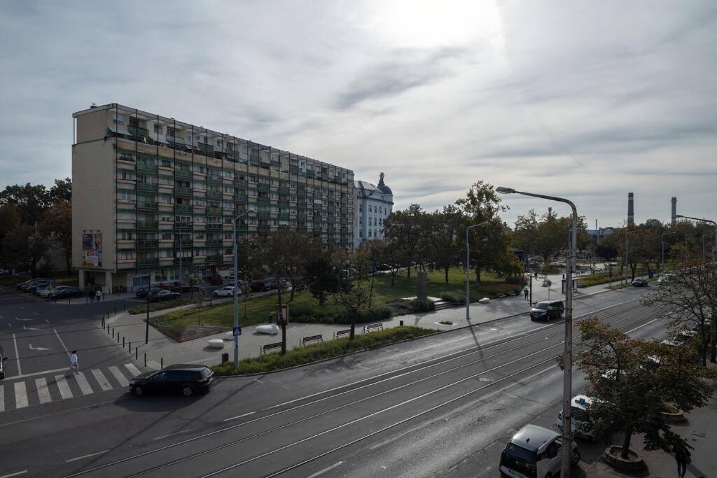 Petofi Family Apartman デブレツェン エクステリア 写真